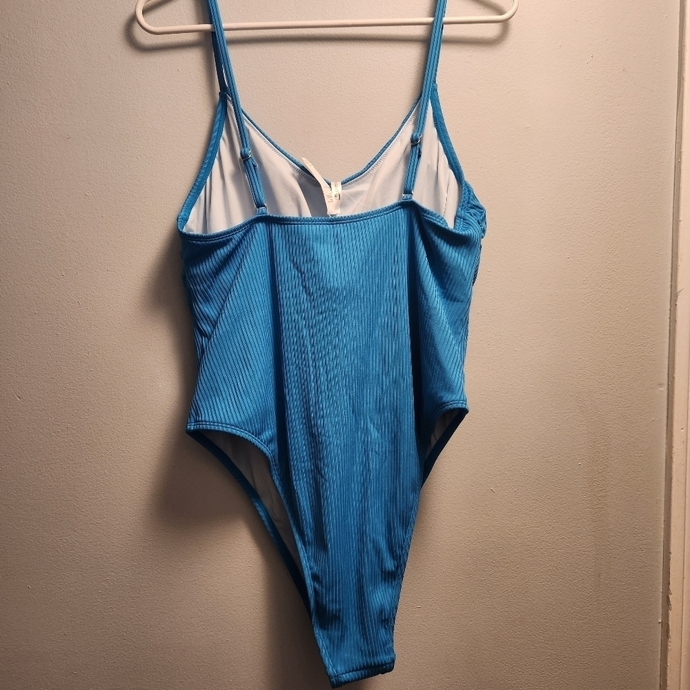 3/$25 Cupshe teal torquise one piece swim XL adjustable scoop neck bathing suit - Picture 4 of 12